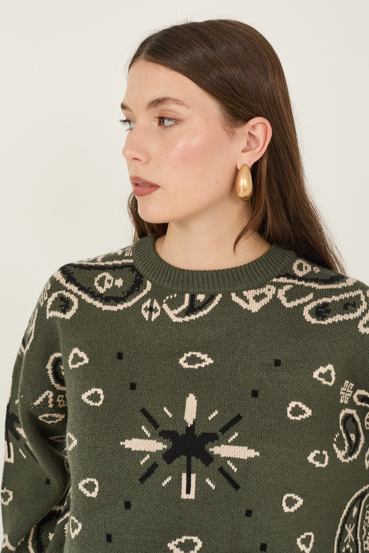 maglia-a-fantasia-in-viscosa-d40v0859-394-webout.jpg