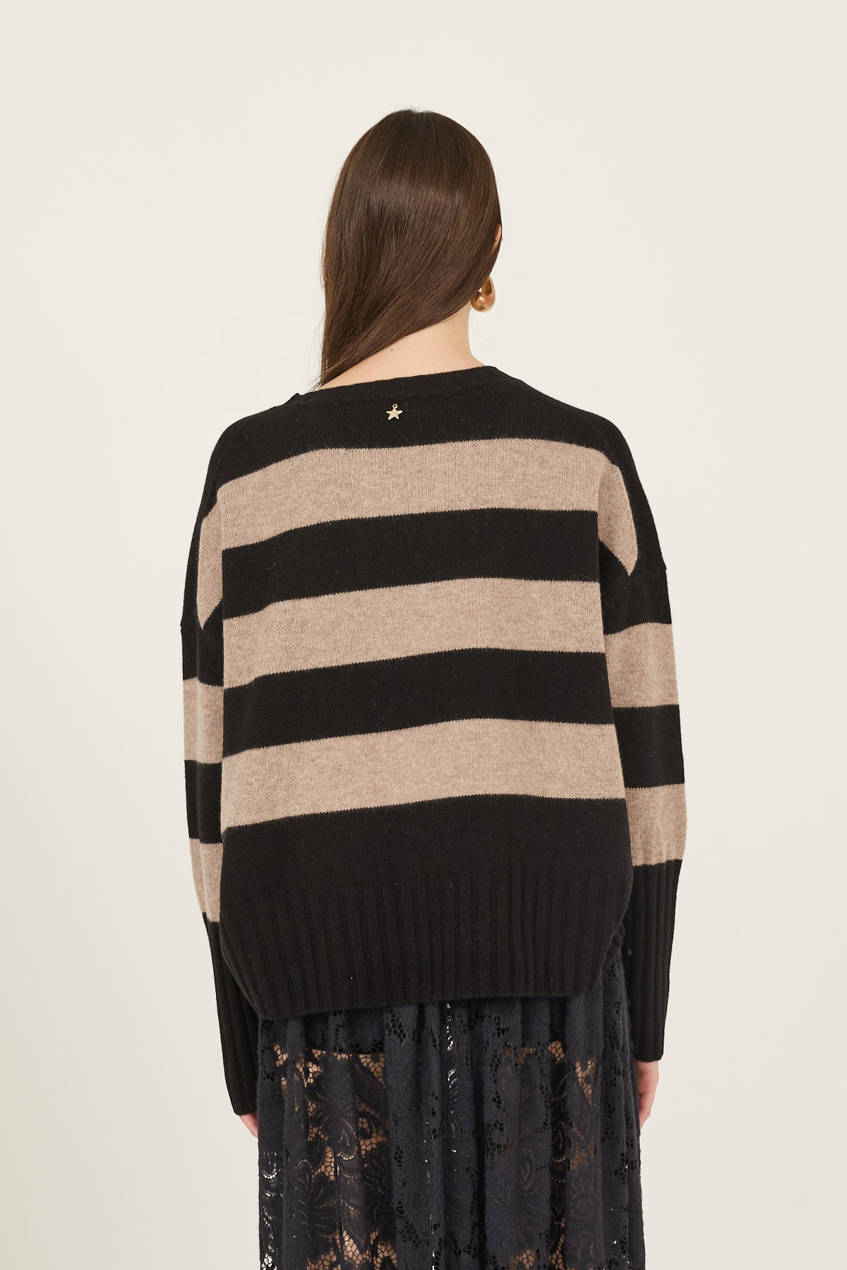 maglia-a-righe-b40d0489-01-webf.jpg