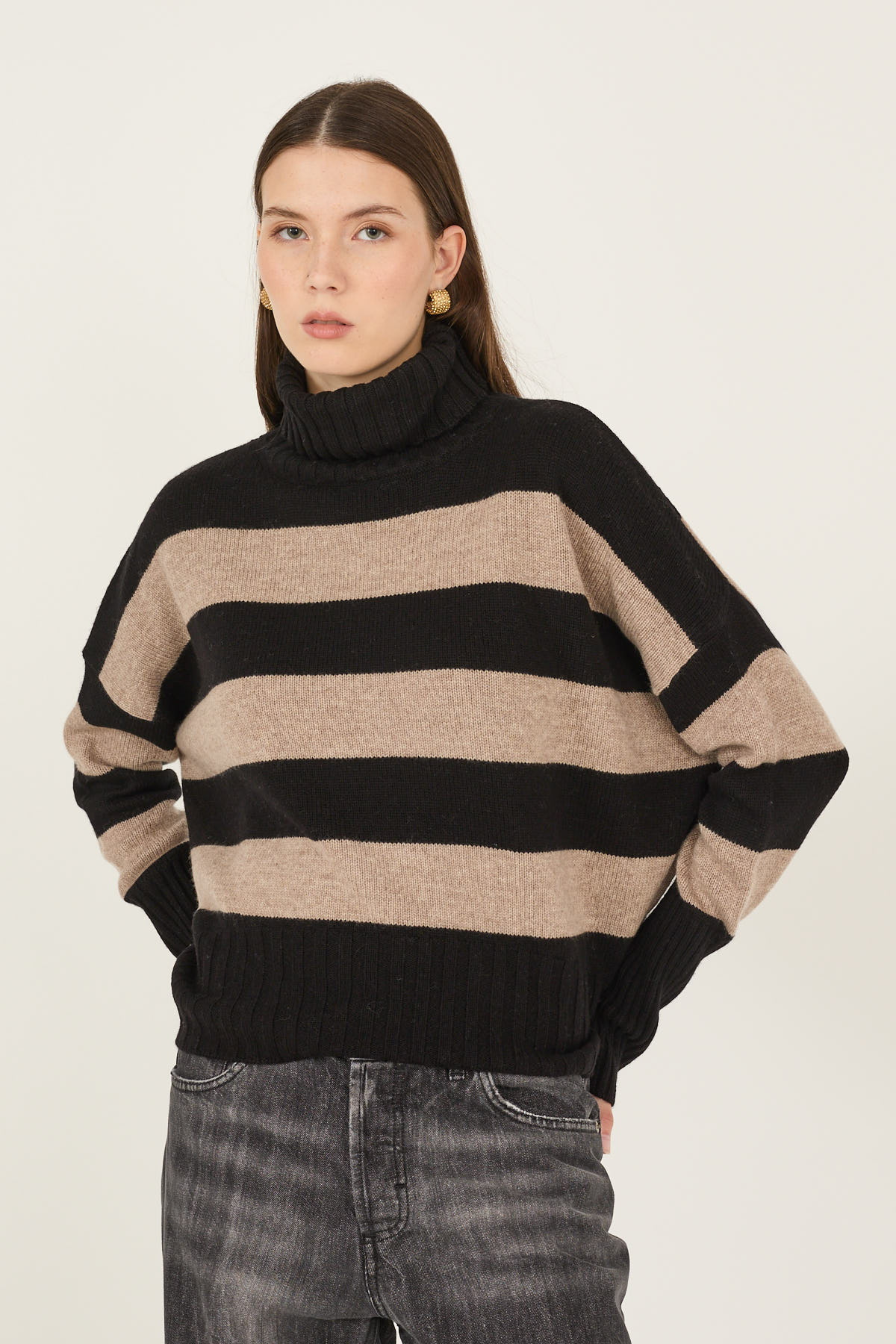 maglia-a-righe-in-lana-b40d0487-01-webd.jpg