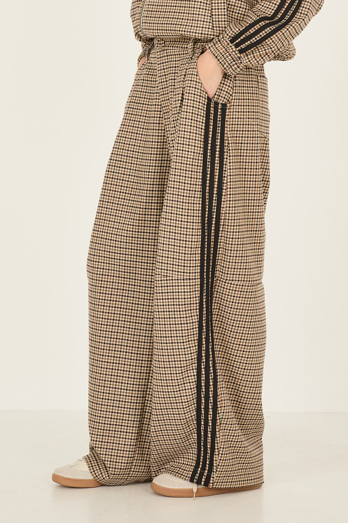 pantalone-a-fantasia-m40f0933-167-webout.jpg