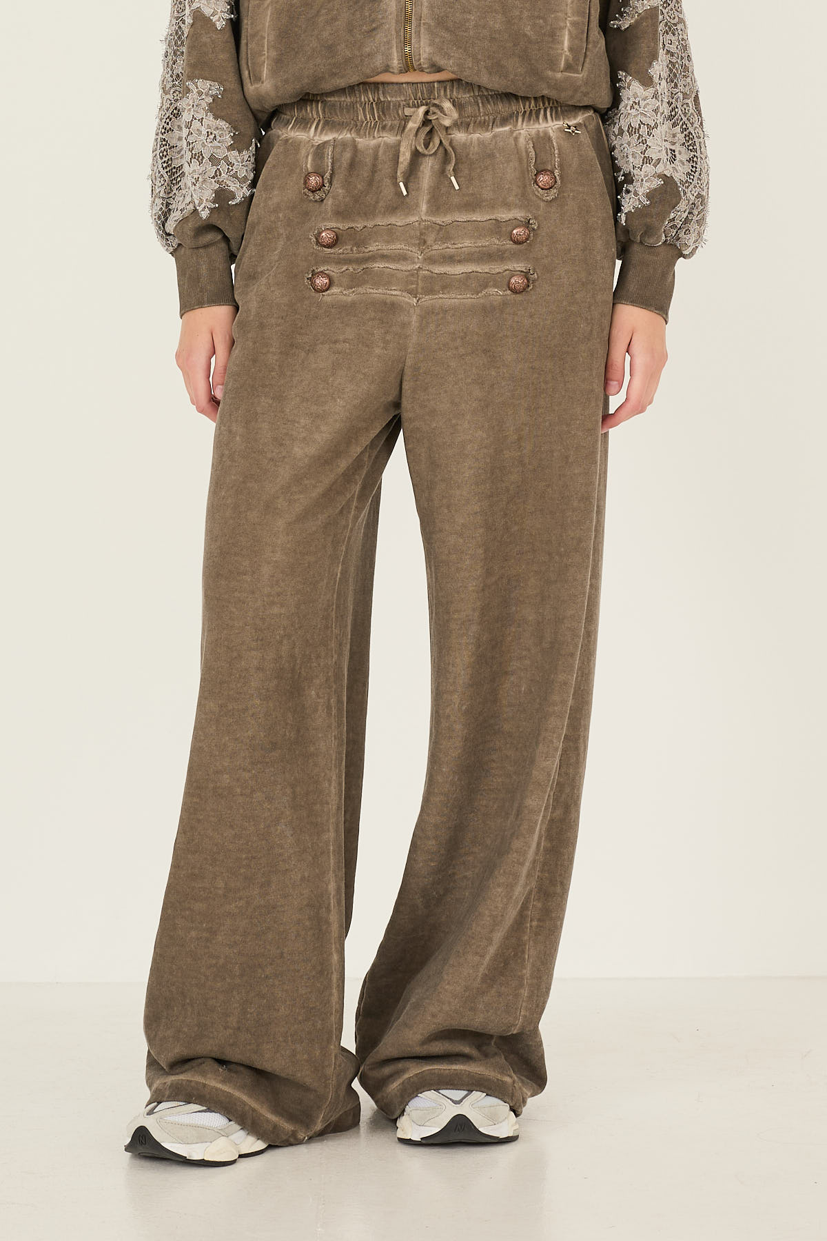 pantalone-con-alamari-s40m0927-62-webout.jpg