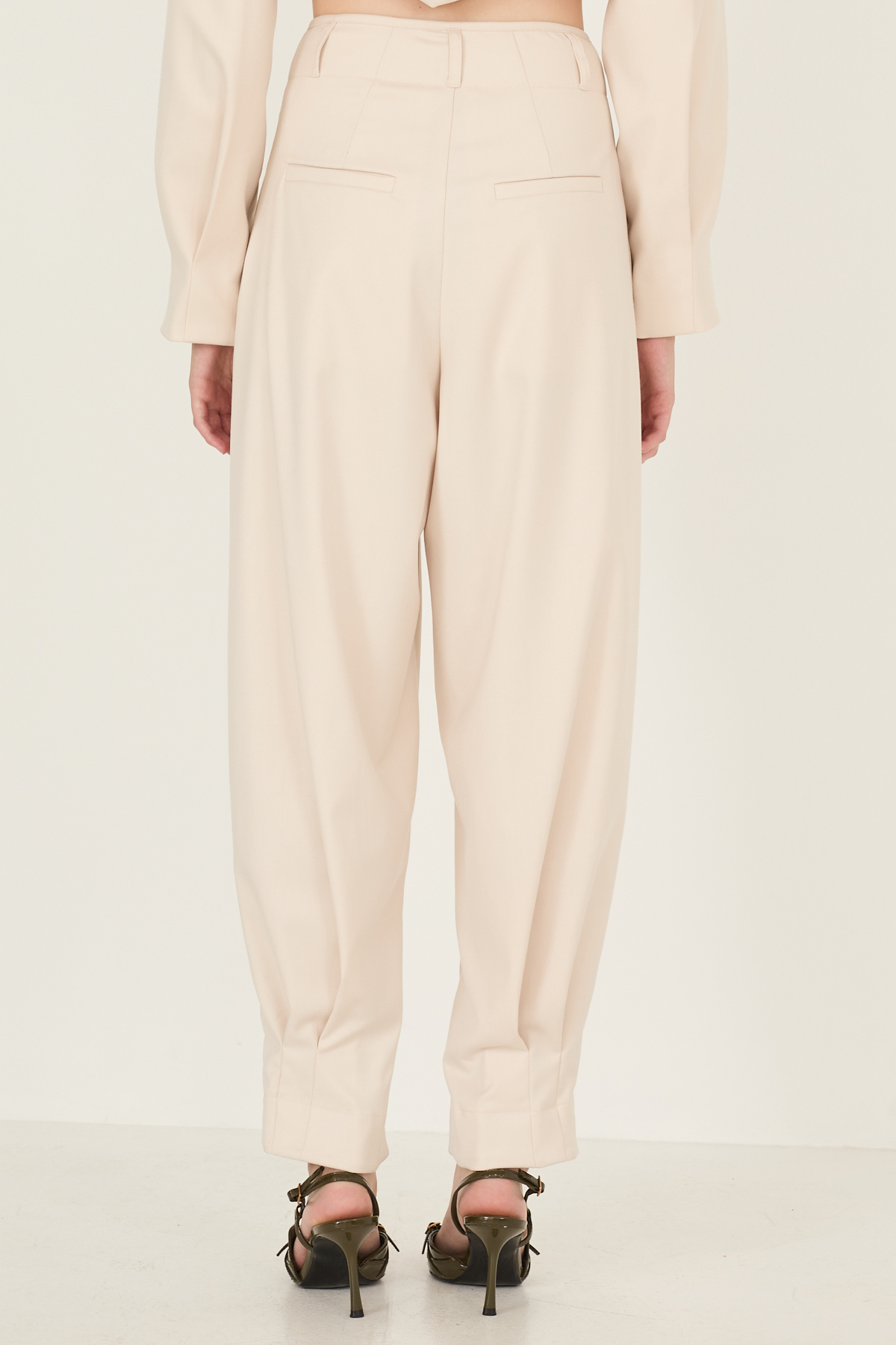 pantalone-con-fondo-con-riprese-f40x0531-51-webl.jpg