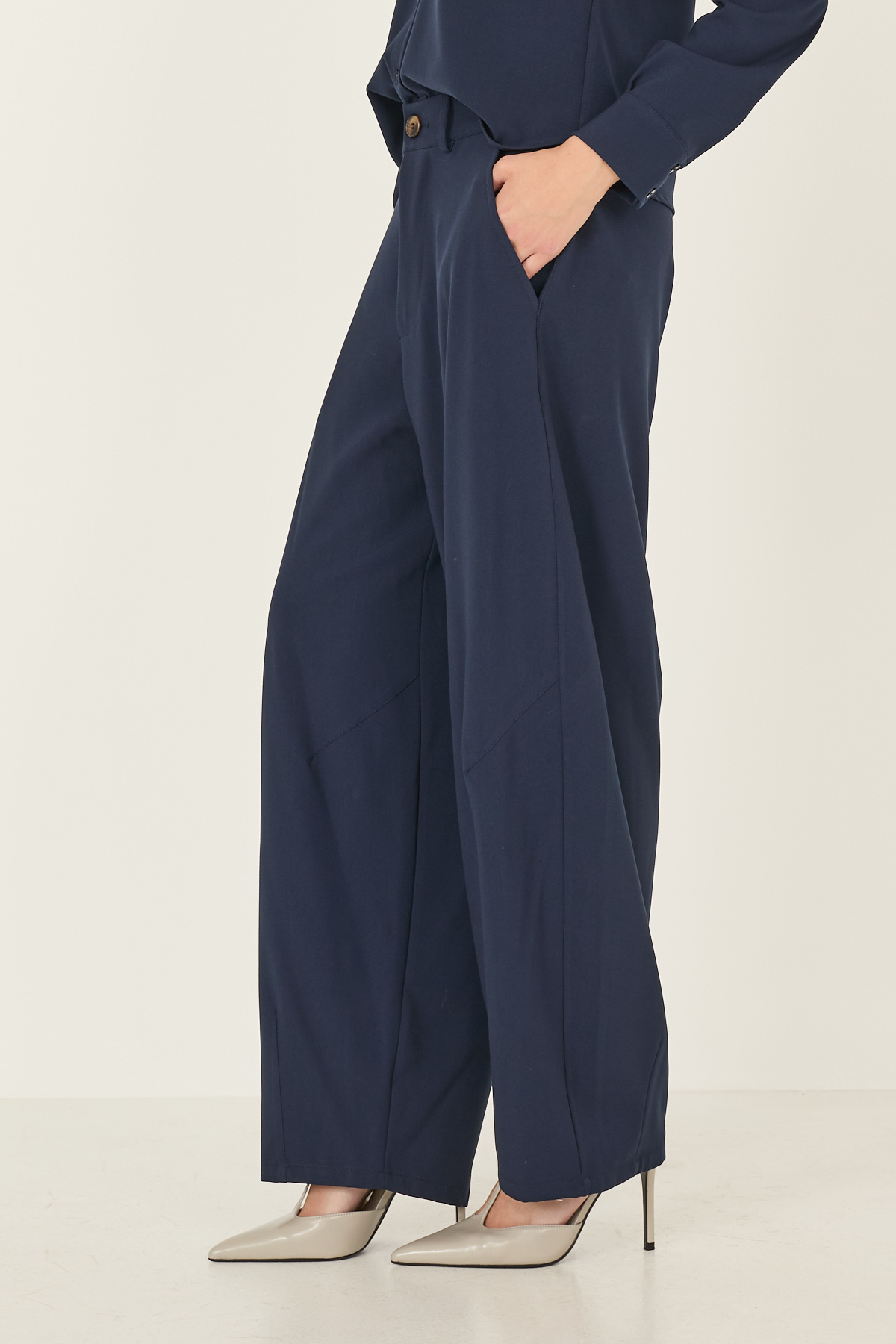 pantalone-gaya-in-misto-viscosa-s40m0810-73-webout.jpg