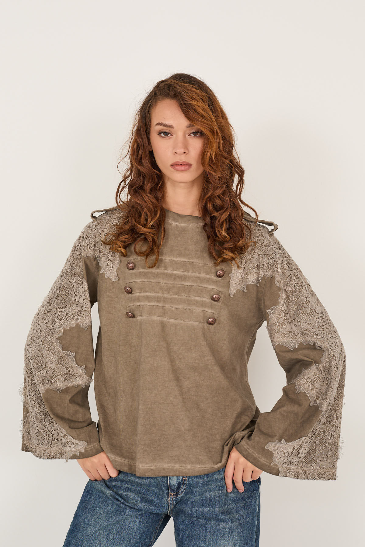 t-shirt-con-alamari-s40m0928-62-webd.jpg