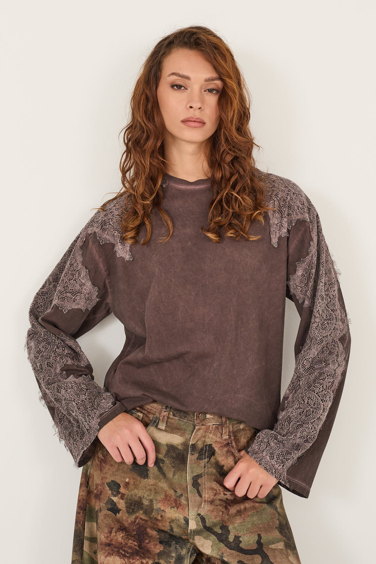 t-shirt-con-pizzo-m40f1018-07-weba.jpg