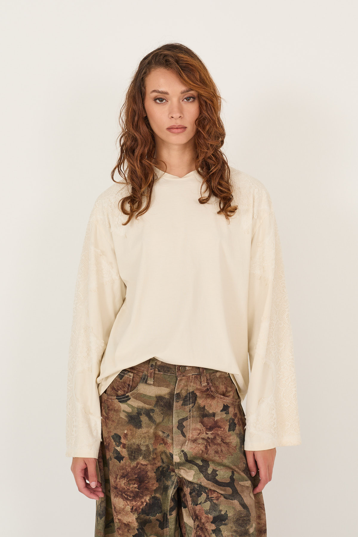 t-shirt-con-pizzo-m40f1018-24-webd.jpg