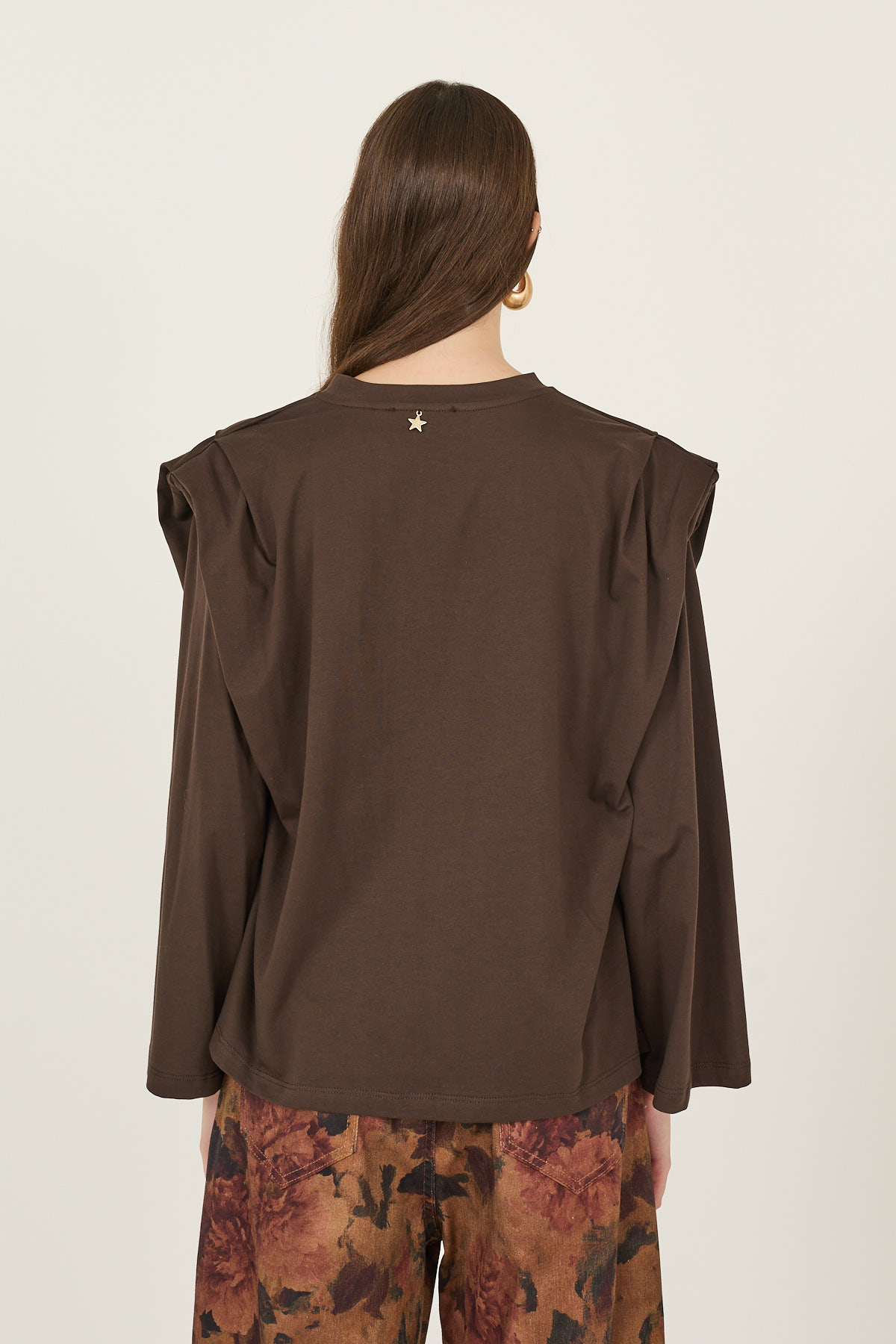 t-shirt-in-cotone-con-ripresa-sulla-spalla-s40m0981-07-webf.jpg