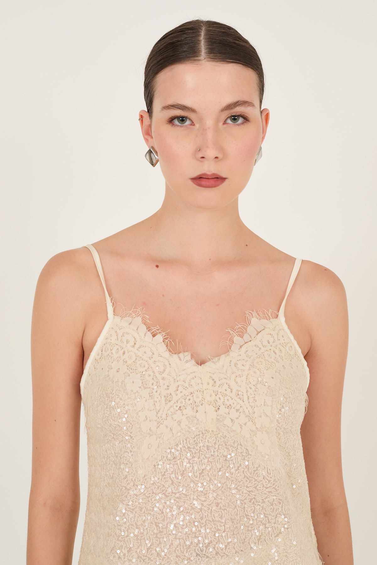 top-paillettes-con-pizzo-f40x1029-51-webd.jpg
