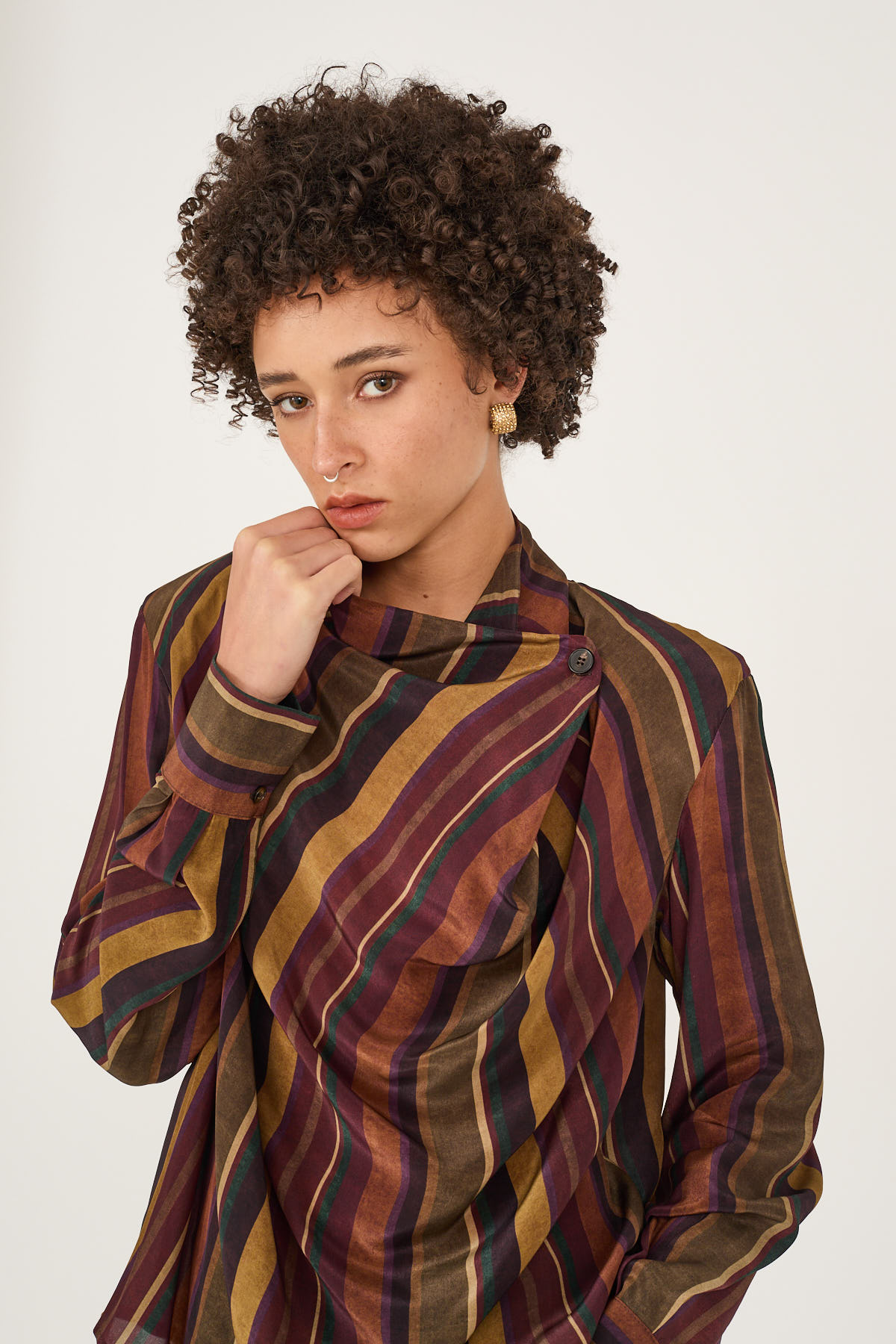 blusa-a-fantasia-s40m1339-130-weba.jpg
