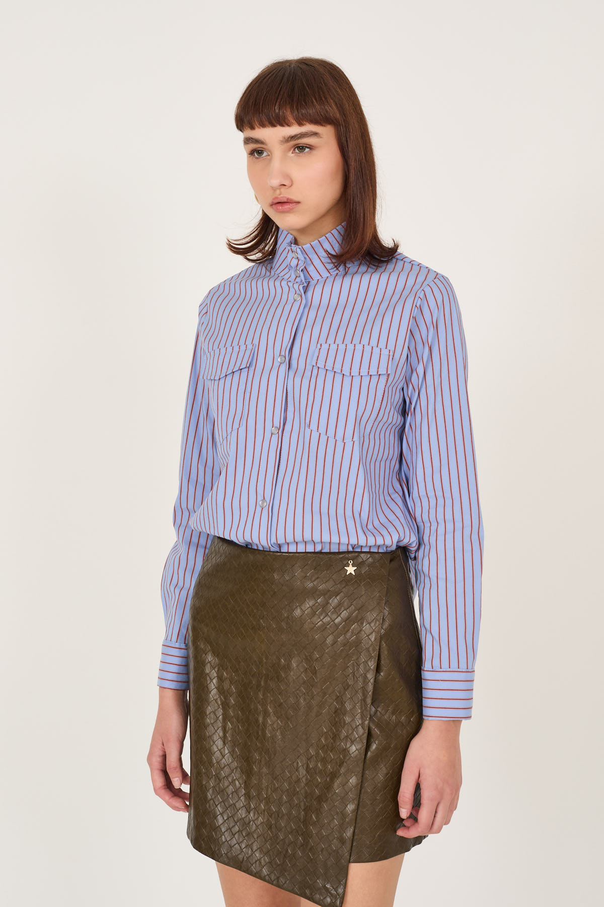 camicia-a-righe-in-cotone-m40f1250-86-weba.jpg