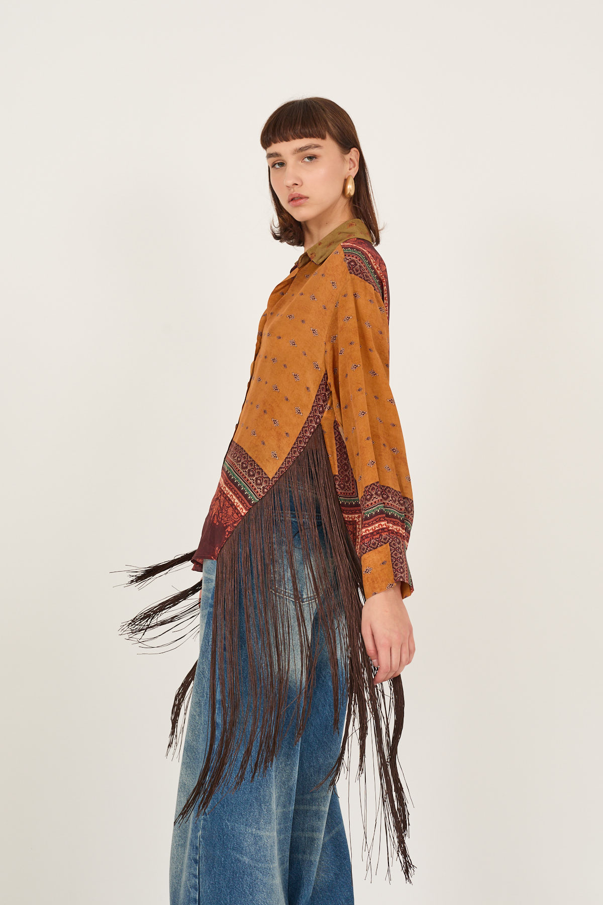 camicia-fantasia-con-frange-s40m1182-130-webf.jpg