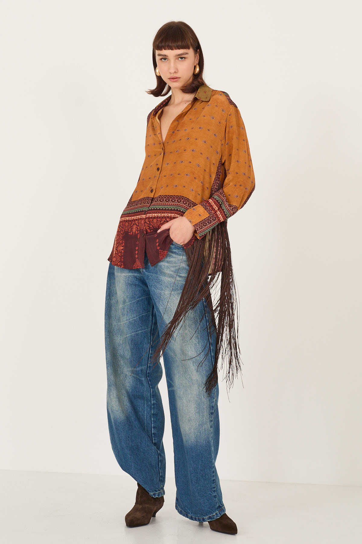 camicia-fantasia-con-frange-s40m1182-130-webl.jpg