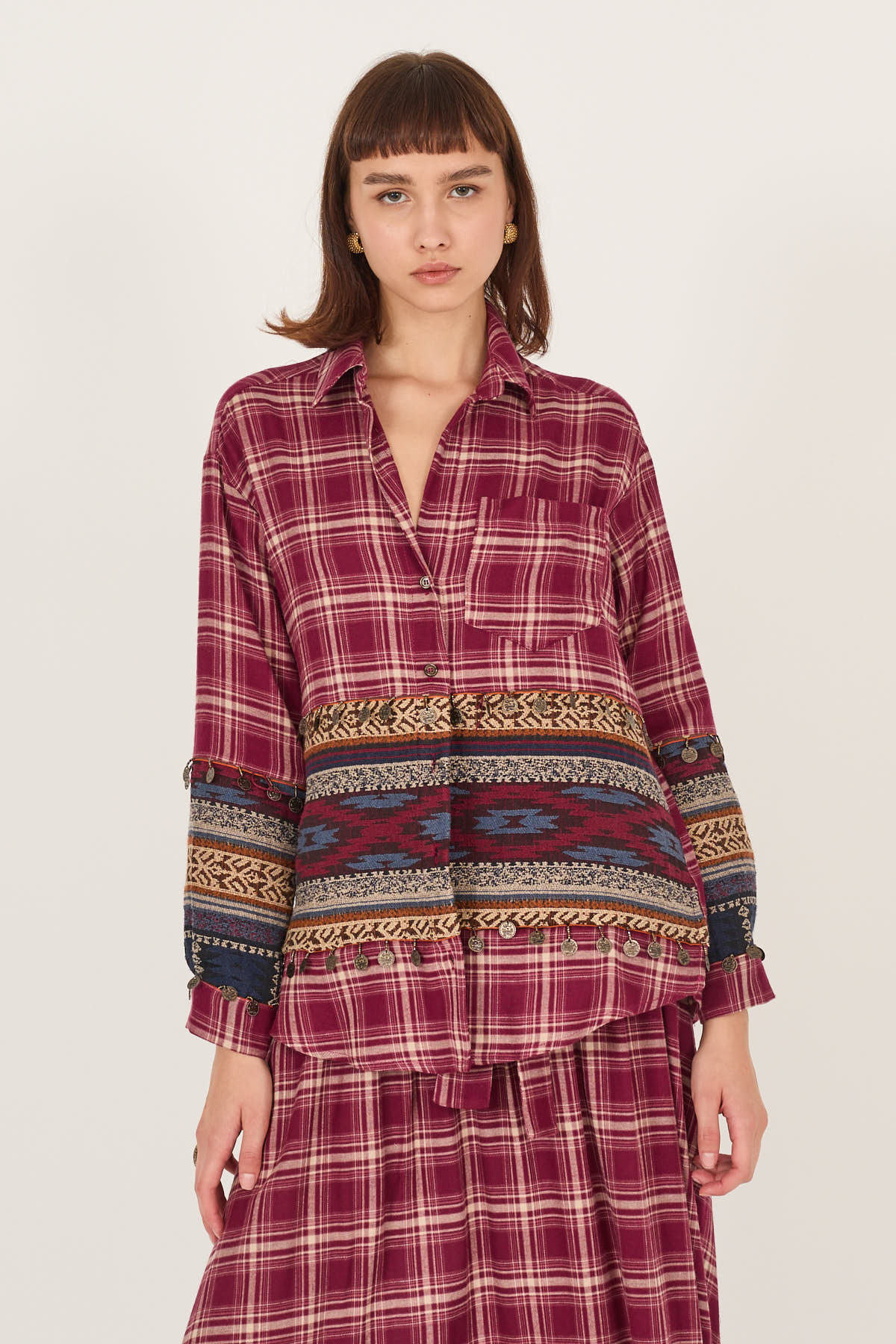 camicia-in-viscosa-con-passamaneria-s40m1149-03-webf.jpg