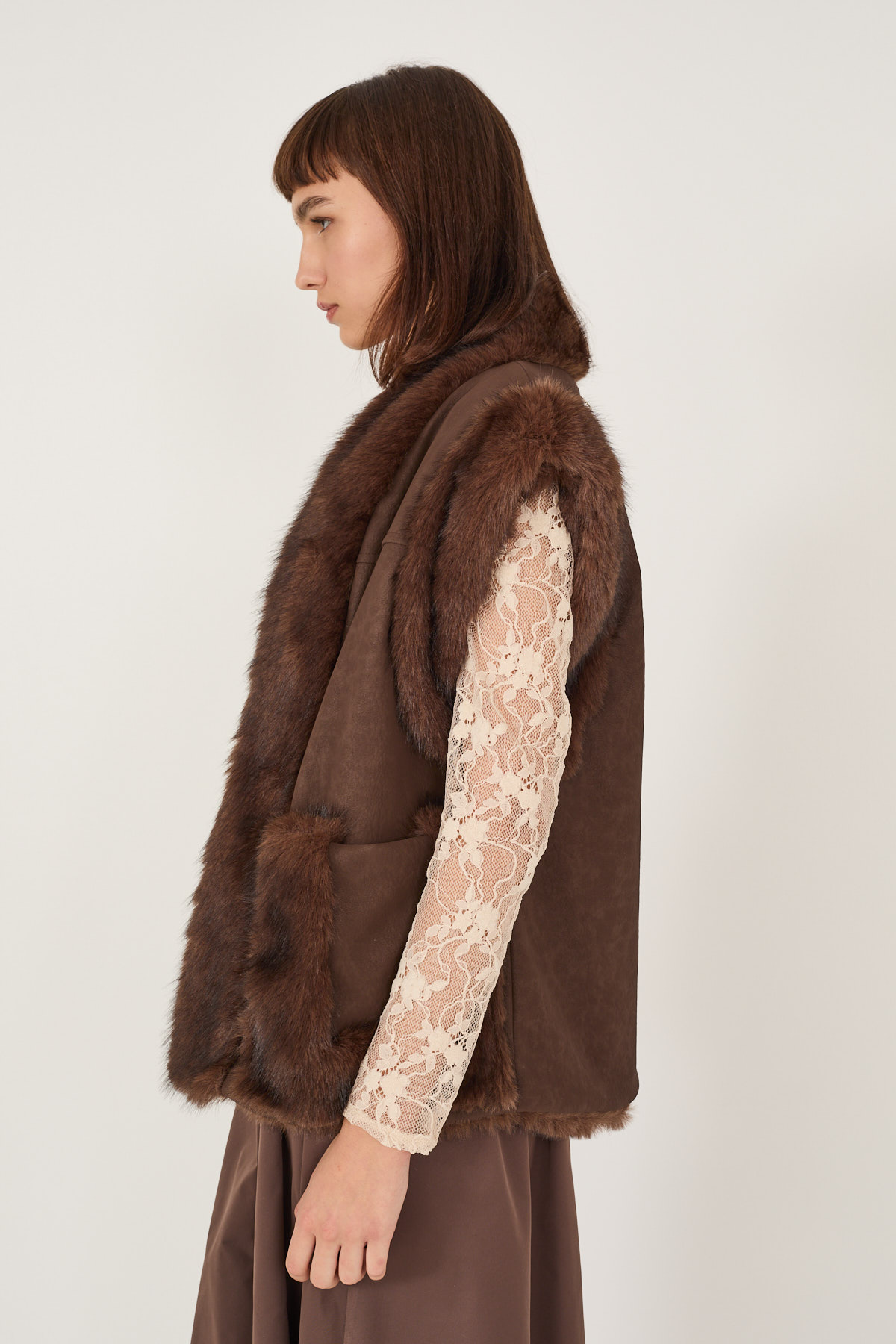 gilet-ecomontone-con-ecopelliccia-s40m1112-07-webd.jpg
