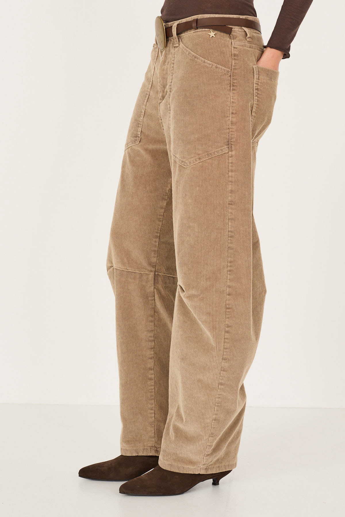 pantalone-in-velluto-a-coste-s40m1074-08-webf.jpg