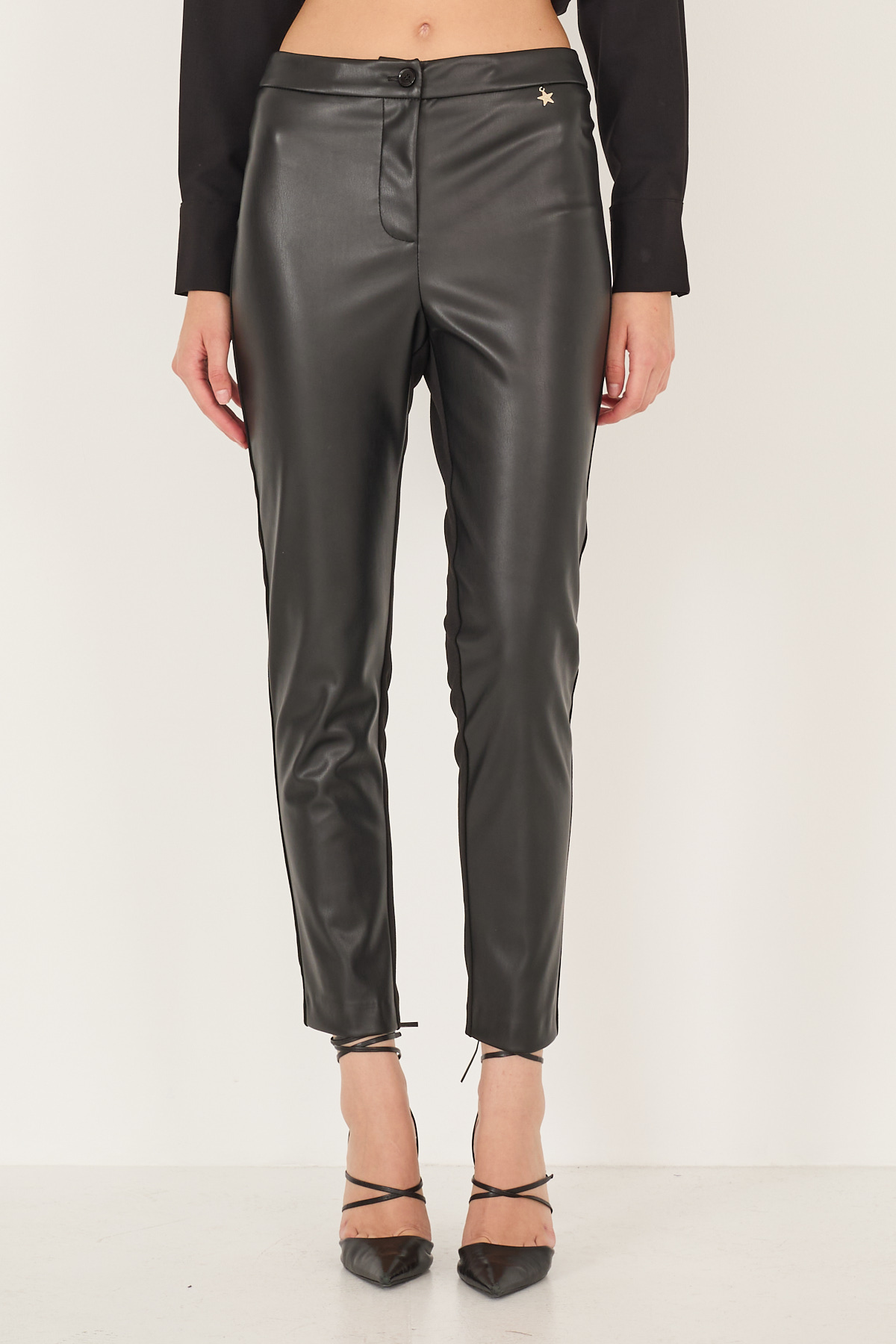 pantalone-leggings-in-ecopelle-e-tessuto-w40s0842-01-webout.jpg