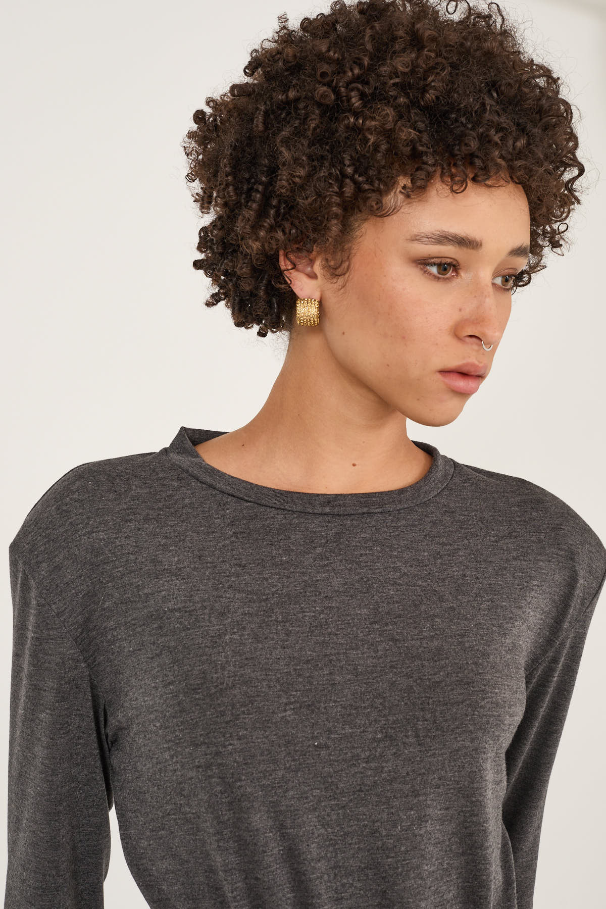 t-shirt-con-manicotti-s40m1334-40-webf.jpg