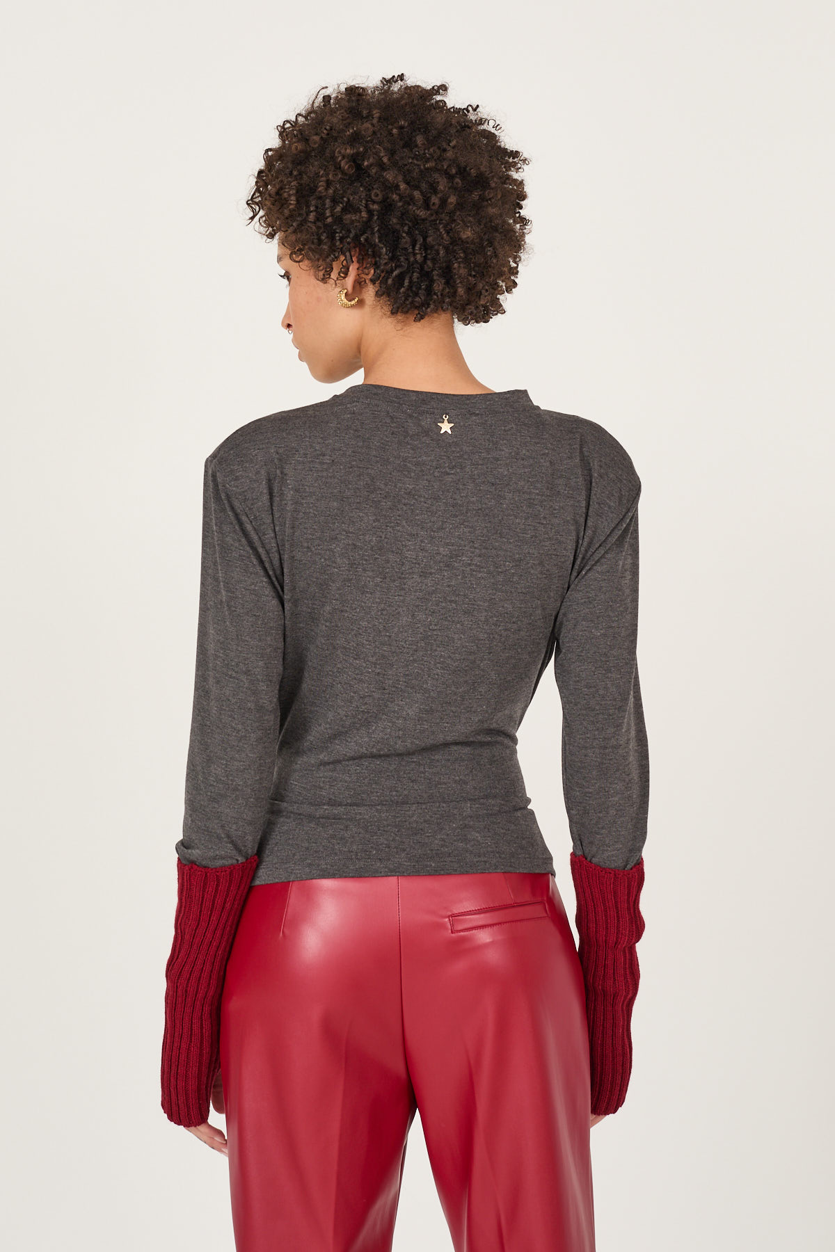 t-shirt-con-manicotti-s40m1334-40-webl.jpg