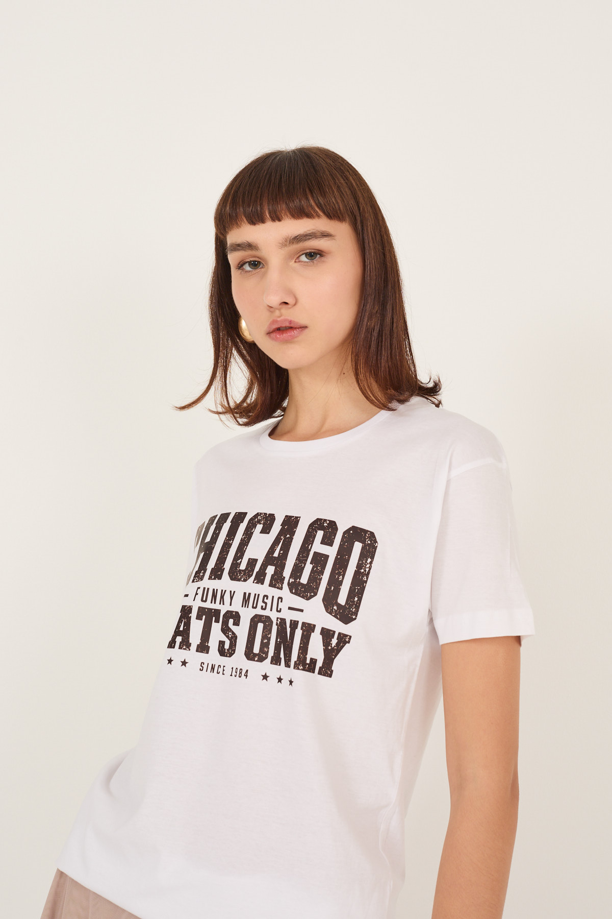 t-shirt-in-cotone-con-stampa-t40n1141-02-webout.jpg